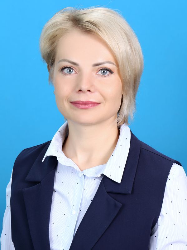 Урасова Людмила Сергеевна.